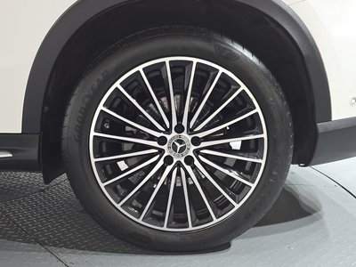 MERCEDES-BENZ GLC - 8