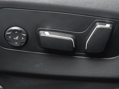 صورة مصغرة 31 لـ 2024 BMW 5 SERIES