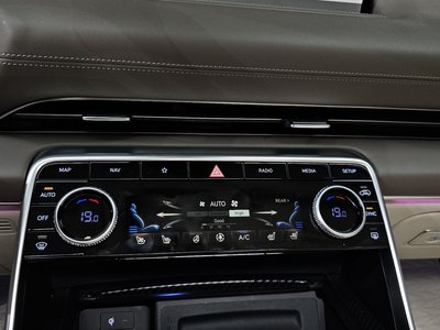 2020 Genesis GV80 thumbnail 13