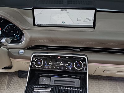 2020 Genesis GV80 thumbnail 11
