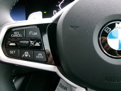 2025 BMW 3 SERIES thumbnail 21