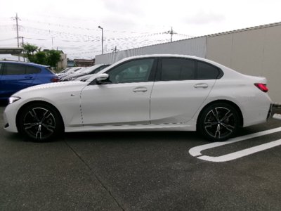 2025 BMW 3 SERIES thumbnail 11