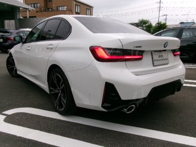 صورة 7 لـ 2025 BMW 3 SERIES