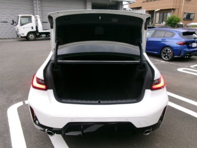 2025 BMW 3 SERIES thumbnail 48