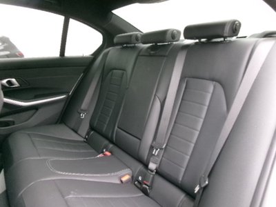 2025 BMW 3 SERIES thumbnail 47