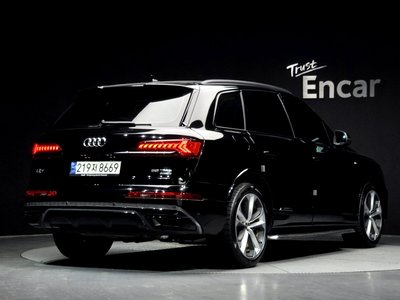 AUDI Q7 - 4