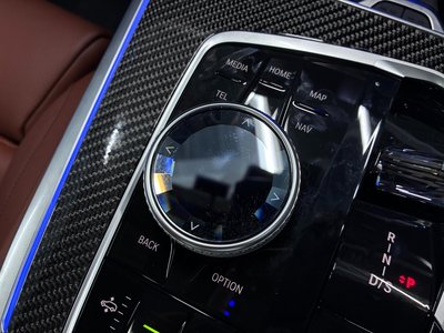 صورة مصغرة 59 لـ 2025 BMW X7
