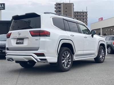 TOYOTA LAND CRUISER - 2