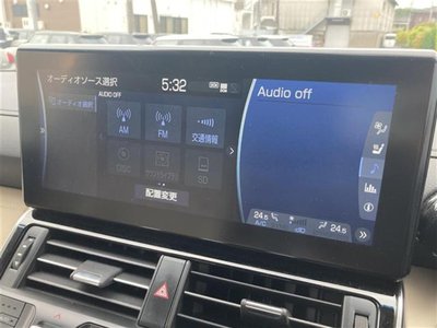 TOYOTA LAND CRUISER - 7