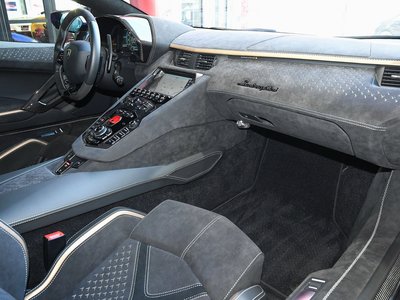 صورة 3 لـ 2022 Lamborghini AVENTADOR