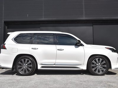 صورة مصغرة 56 لـ 2019 Lexus LX
