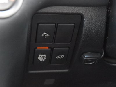 صورة مصغرة 32 لـ 2019 Lexus LX