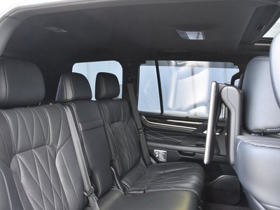 صورة مصغرة 35 لـ 2019 Lexus LX