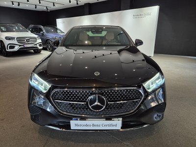 MERCEDES-BENZ E-CLASS - 2