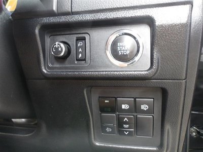 TOYOTA LAND CRUISER PRADO - 7