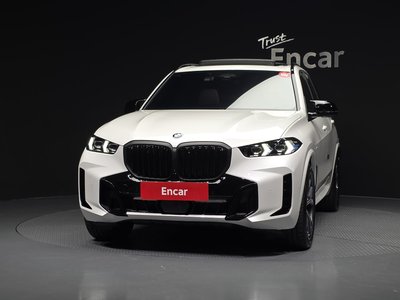 2025 BMW X5 照片 2