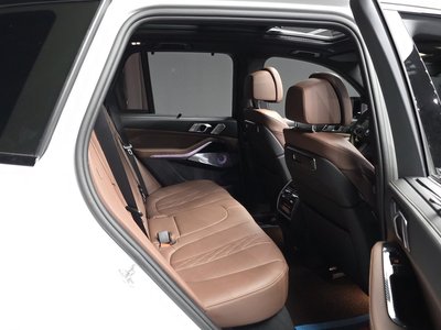 2025 BMW X5 — миниатюра 18