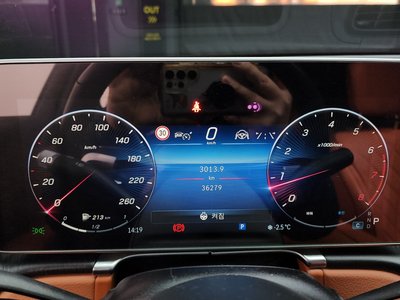 MERCEDES-BENZ S-CLASS - 8