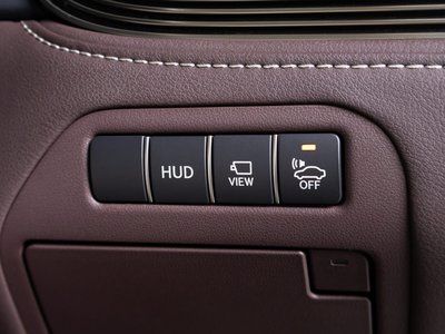 صورة مصغرة 16 لـ 2019 Lexus LS
