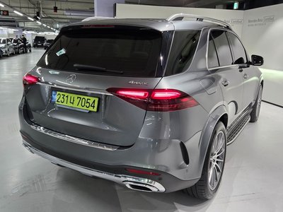 2025 Mercedes-BENZ GLE photo 3