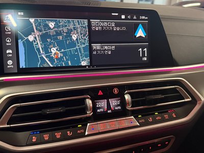 2021 BMW X6 photo 10