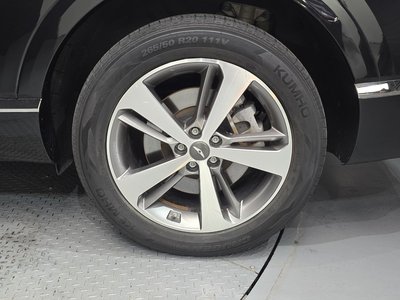 صورة 8 لـ 2021 Genesis GV80