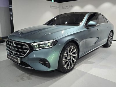 MERCEDES-BENZ E-CLASS - 1