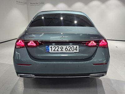 MERCEDES-BENZ E-CLASS - 5