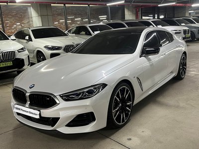 BMW 8 SERIES - 1