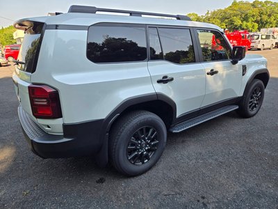 TOYOTA LAND CRUISER 250 - 4