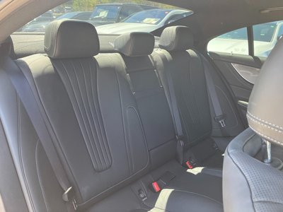 MERCEDES-BENZ CLS - 7