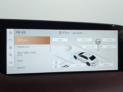 2022 Genesis G90 (RS4) thumbnail 15