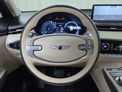 2021 Genesis GV70 — миниатюра 13