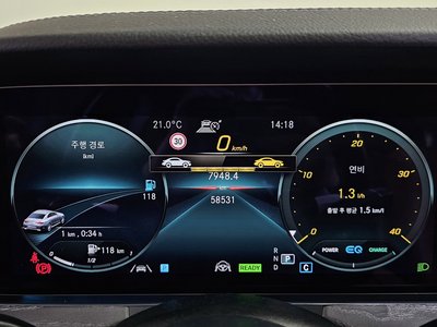 MERCEDES-BENZ CLS - 8