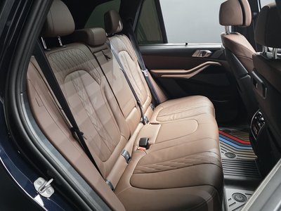 2024 BMW X5 thumbnail 17