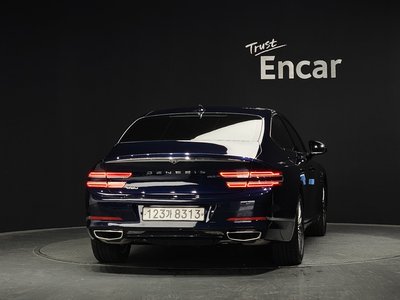 GENESIS G80 (RG3) - 3