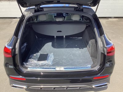 MERCEDES-BENZ E-CLASS - 6