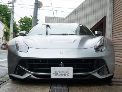 FERRARI F12 - 7