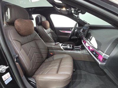 2022 BMW 7 SERIES — миниатюра 11