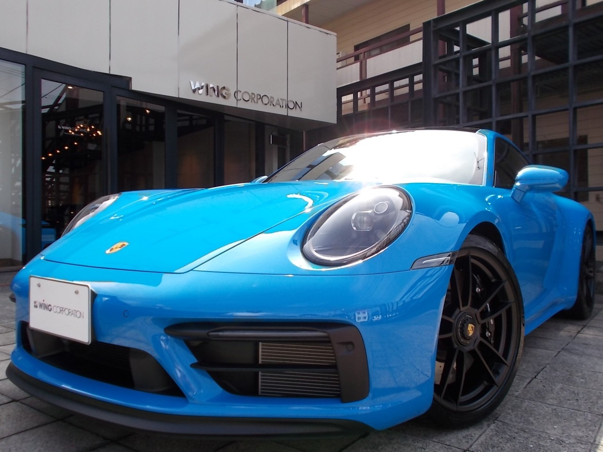 PORSCHE 911 - View 1