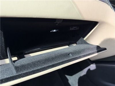 2017 Tesla MODEL X — миниатюра 60