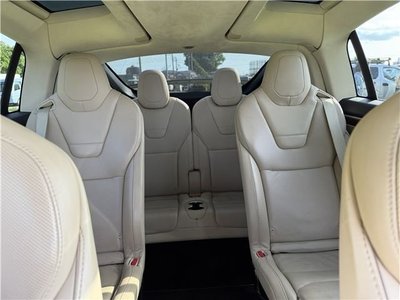 2017 Tesla MODEL X — миниатюра 37