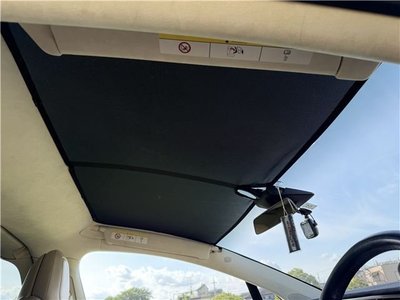 2017 Tesla MODEL X — миниатюра 31