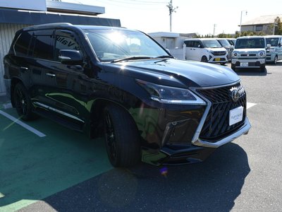 LEXUS LX - 4