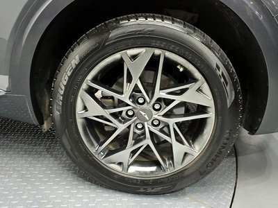 صورة 6 لـ 2021 Genesis GV70