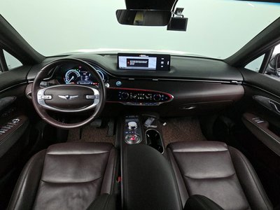 صورة 5 لـ 2021 Genesis GV70
