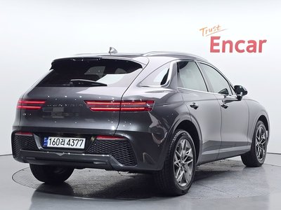 صورة 3 لـ 2021 Genesis GV70