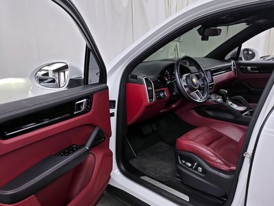 PORSCHE CAYENNE - 10