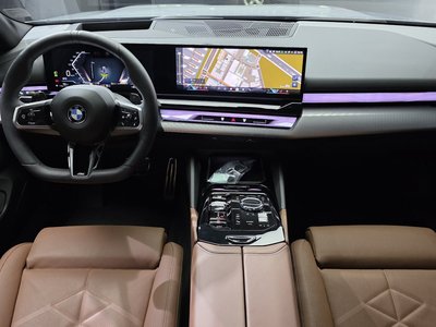 2025 BMW 5 SERIES 照片 5