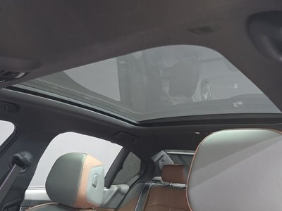 صورة مصغرة 20 لـ 2025 BMW 5 SERIES